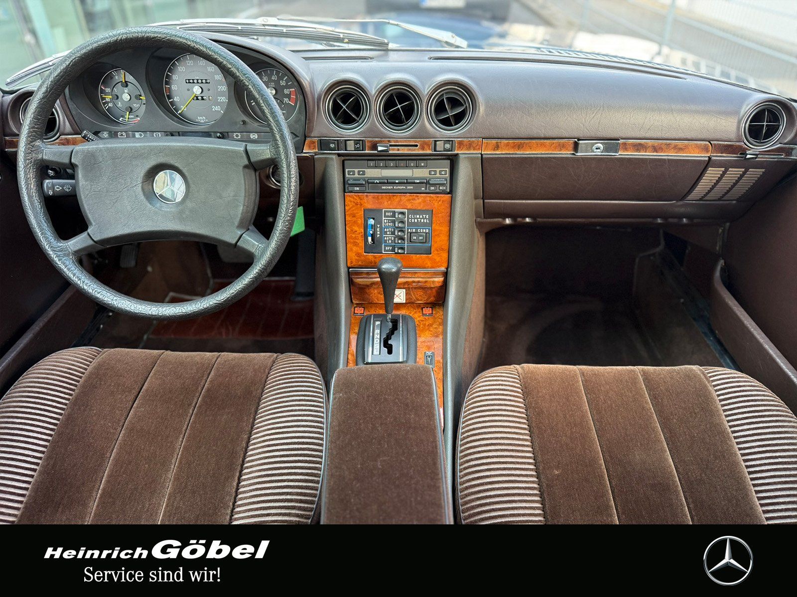 Fahrzeugabbildung Mercedes-Benz 500 SLC *GARANTIE*KLIMAAUTOMATIK*ELEK.SCHIEBEDAC