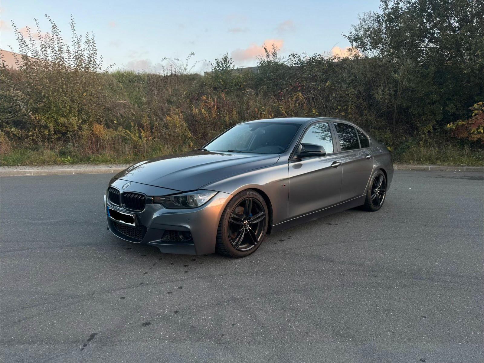 BMW 320