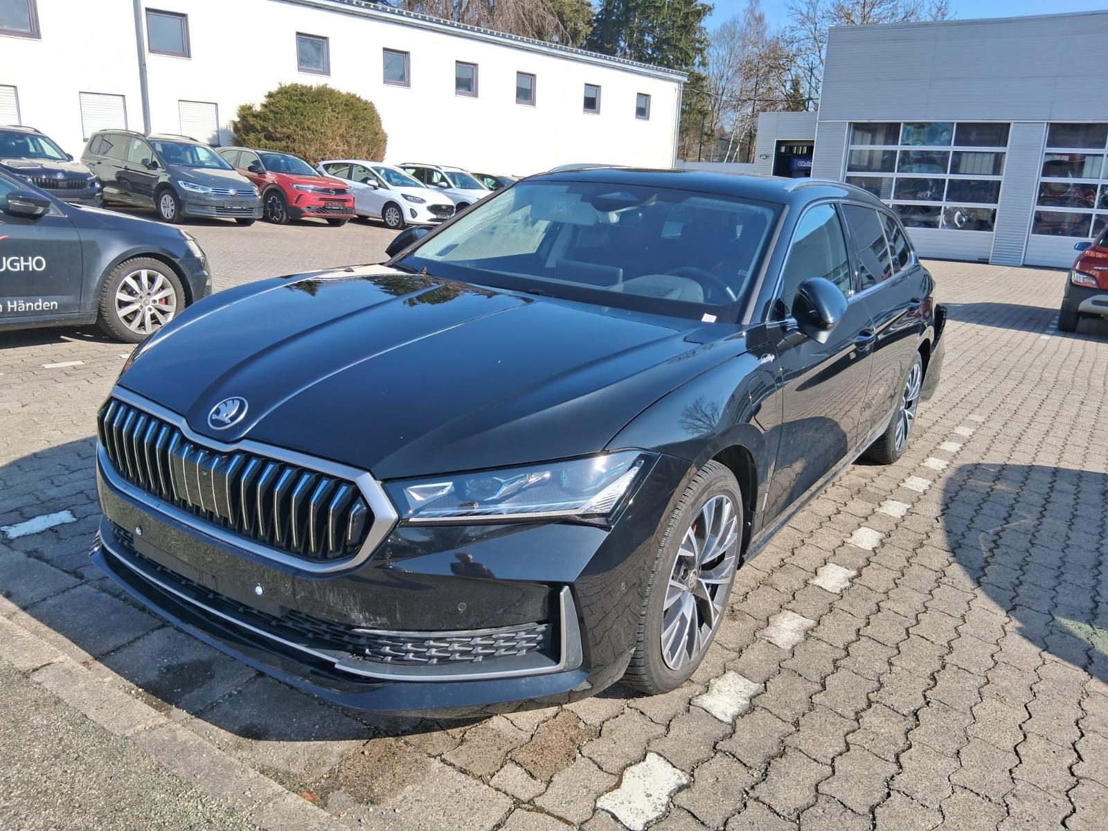 Skoda Superb Combi 1.5 TSI iV 150 L&K/Pdach/AHK/SThei/