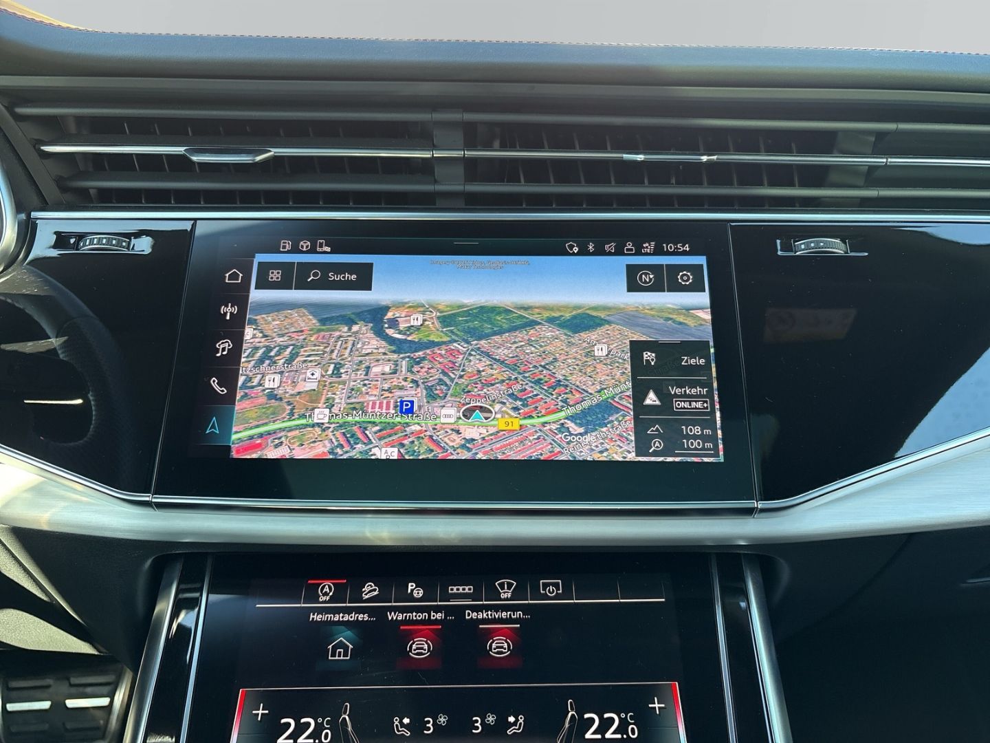 Audi SQ8 - Bild 13
