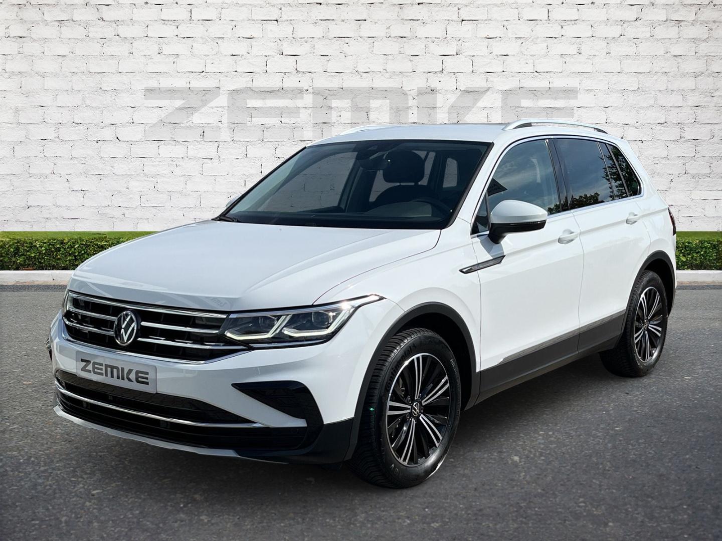 Volkswagen Tiguan 1.5 TSI DSG Elegance Navi Digitales Cockp