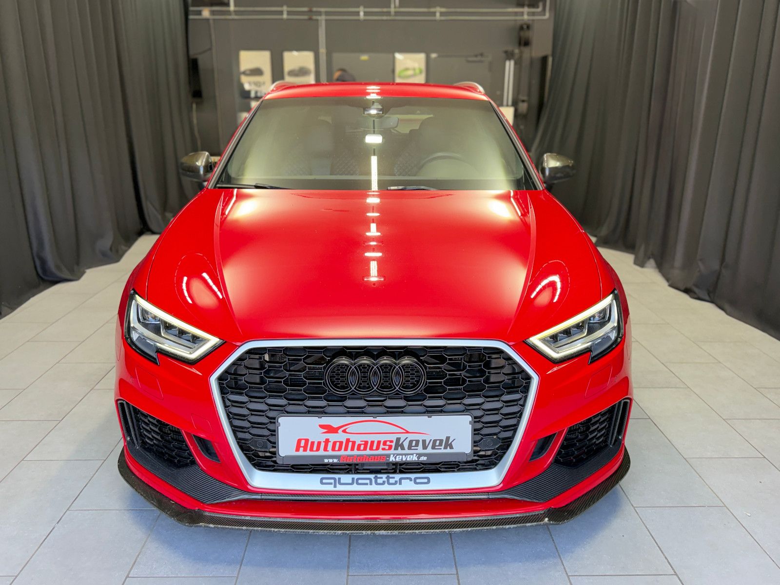 Fahrzeugabbildung Audi RS3 Sportback 2.5 TFSI|EVENTUR|BTMIRS-SITZ|B&O|