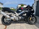 Honda CBR 900 RR Fireblade - HONDA CBR 900 RR FIREBLADE