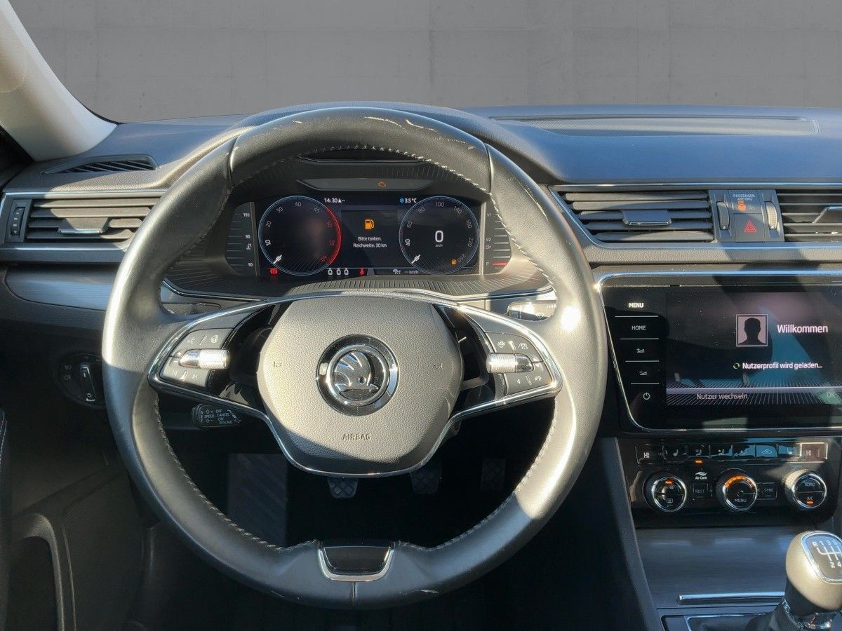 Skoda Superb - Bild 10