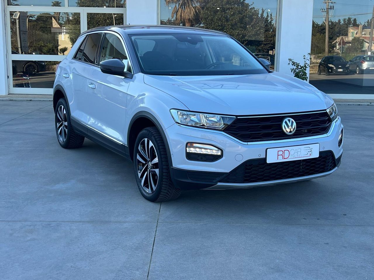 Volkswagen T-Roc 1.6 TDI SCR Style BlueMotion Te imagem 2