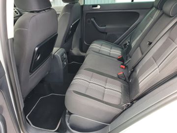 Volkswagen Golf - 12