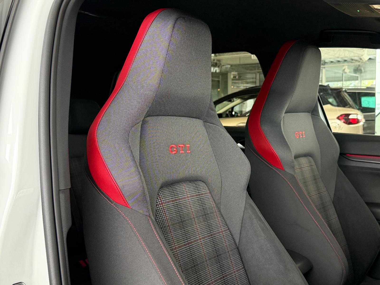 Volkswagen Golf *8*Lim.*2.0*TSI*GTI*SPORT*BLACK*SHZ*LED*PDC, миниатюра 22