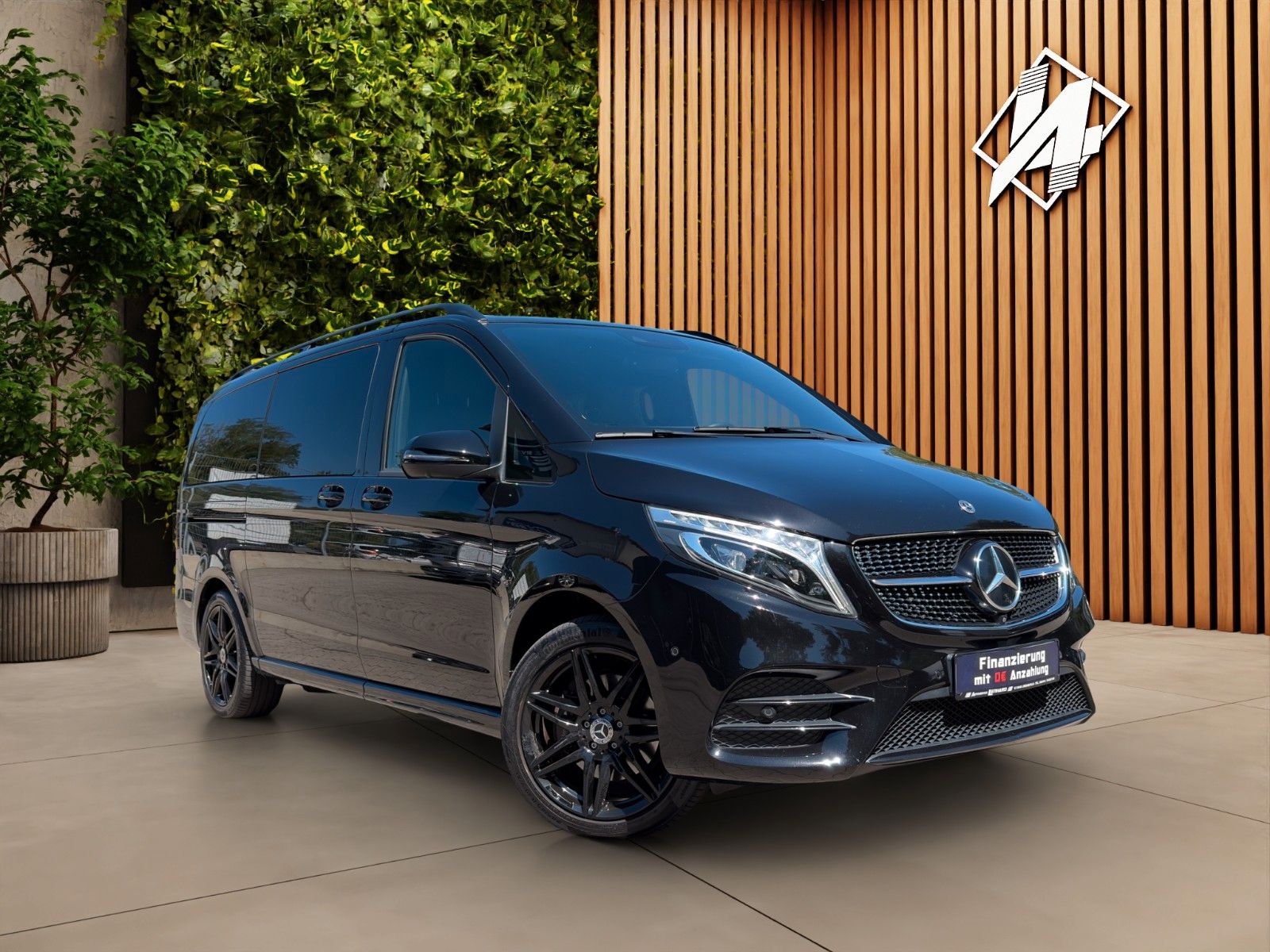 Fahrzeugabbildung Mercedes-Benz V 300 d lang *AMG-LINE*Burmester*360°*