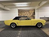 Ford Mustang Convertible 