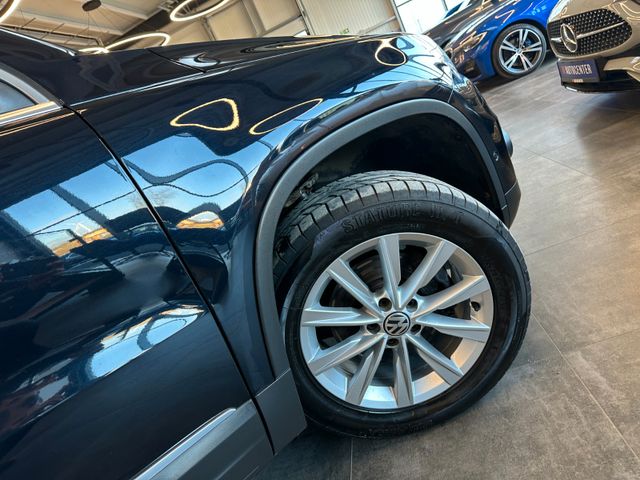 Volkswagen Tiguan Sport & Style 4Motion *BiXenon*Navi*AHK*
