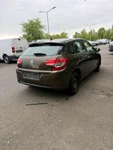 Citroën C4 Lim 1,6  Tendance  88 K - Citroën C4 in Erfurt