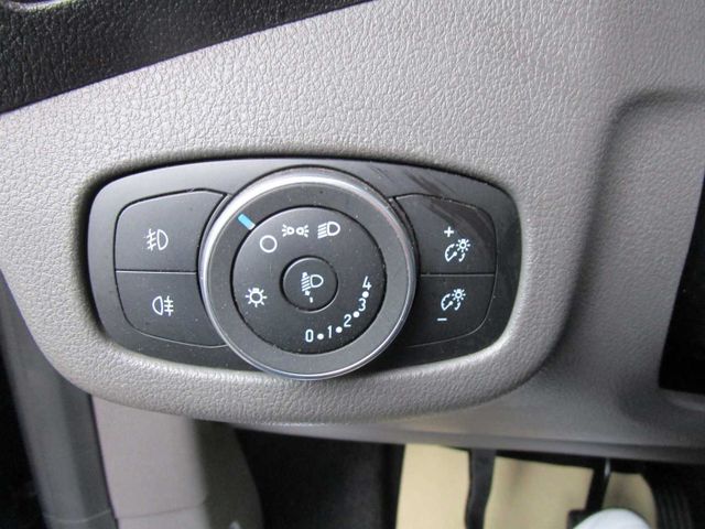 Grand Tourneo Connect 1.5 EB Trend/AHK/RFK/GJR/L