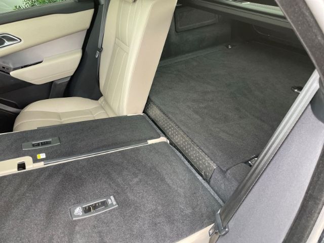 Fahrzeugabbildung Land Rover Range Rover Velar D200 Mild-Hybrid R-Dynamic SE