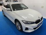 BMW 320d xDrive Widescreen/Facelift/ AHK/MEMO/8-fach - BMW 3er Reihe: Facelift