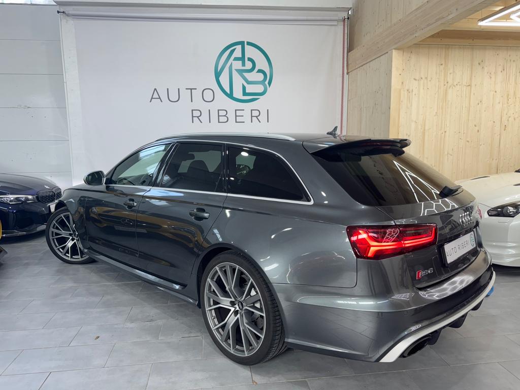 Audi RS6
