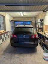 Volkswagen VW Passat 2,0 Benzin - Volkswagen Passat aus 2004: Kombi