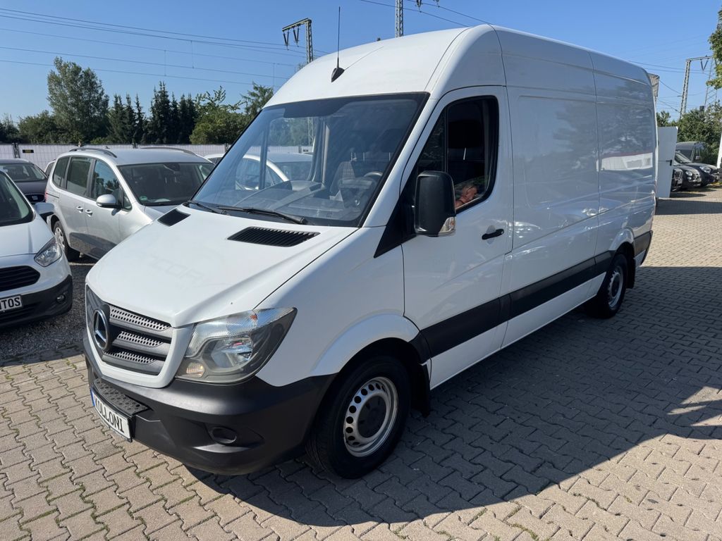 Image of Mercedes-Benz Sprinter