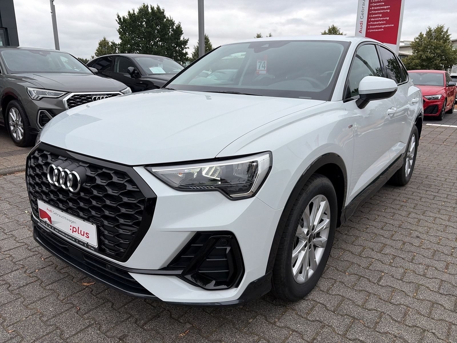 Audi Q3 Sportback 35TFSI S line Black ACC AHK Navi foto 18