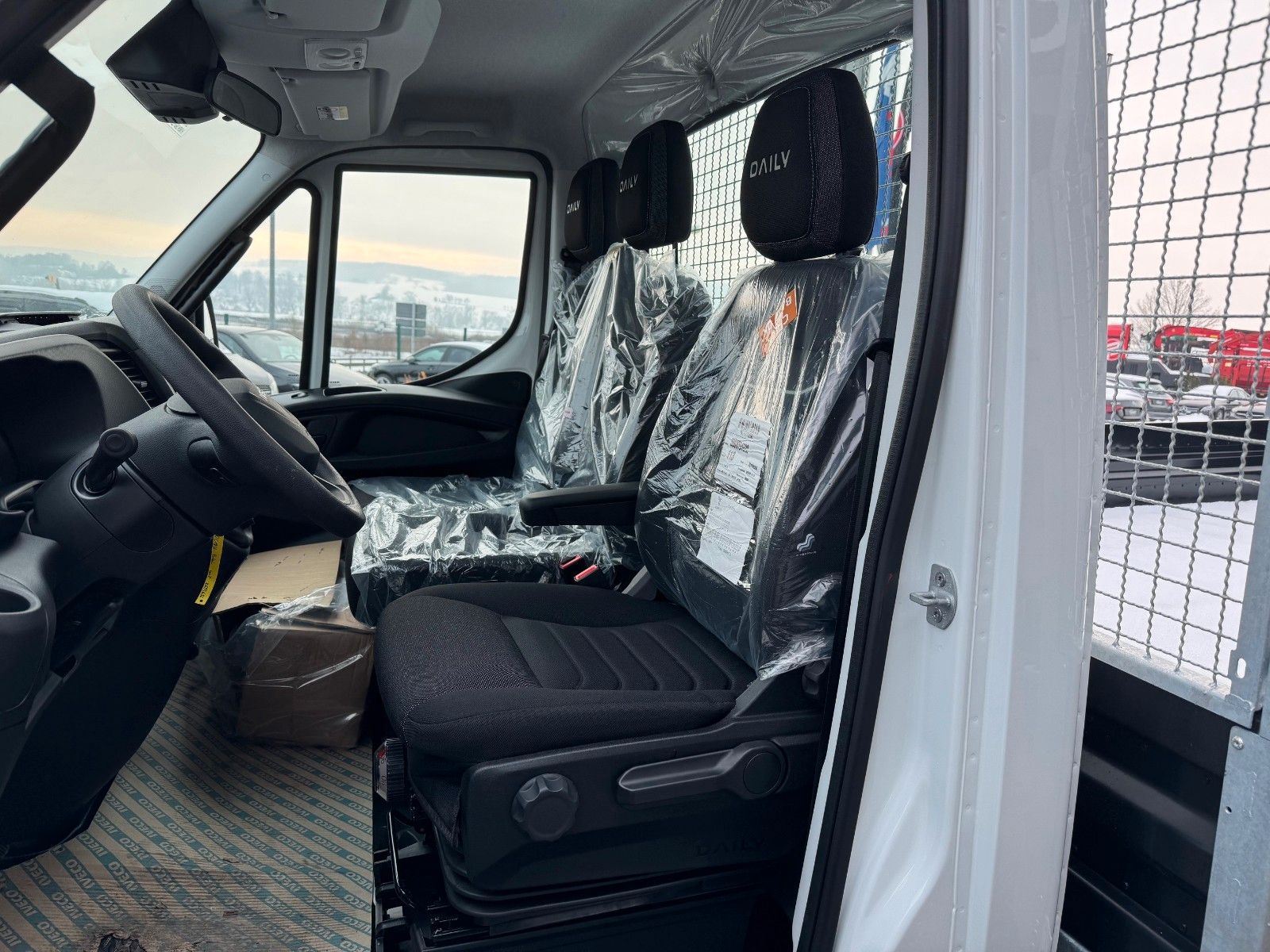 Fahrzeugabbildung Iveco Daily 70C18 H 3.0L *R3.450mm*AHK*Kamera*Sperre*