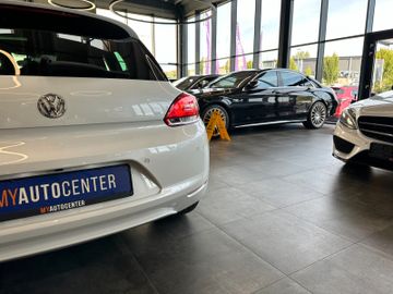 Volkswagen Scirocco *PANORAMA*NAVI*PDC*KLIMA*2-ZONEN*