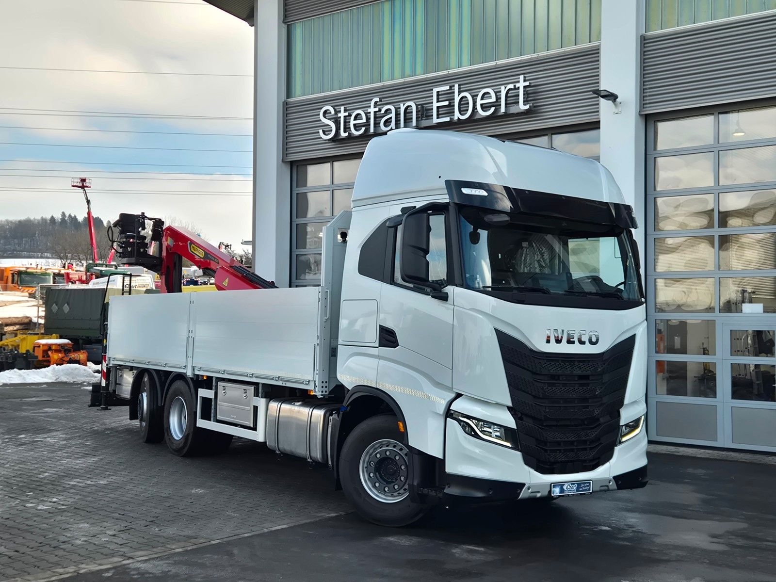 Fahrzeugabbildung Iveco X-Way 530 6x2 Palfinger PK 20.501L TEC3 Navi