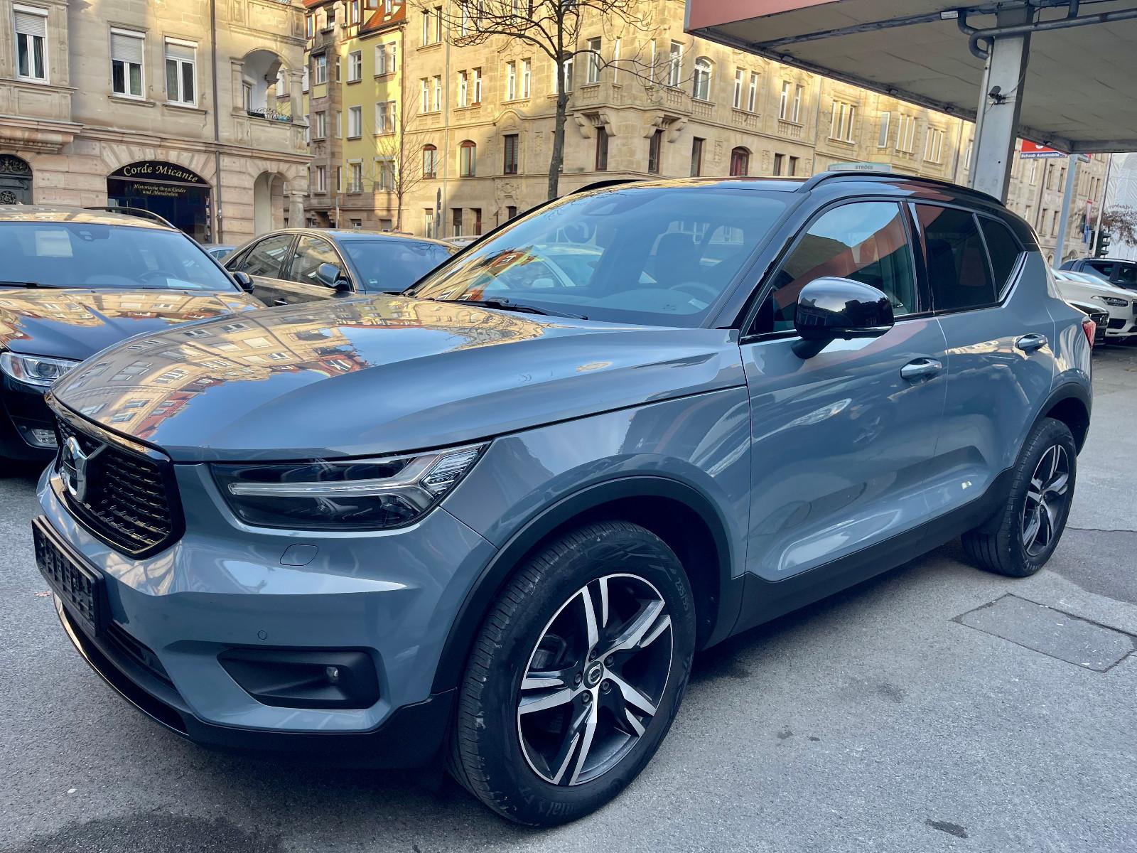 Volvo XC40 B4 R Design DCT PANO ACC H/K 360°CAM