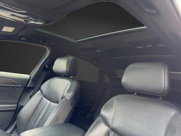 2021 AUDI A8 — миниатюра 20