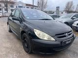 Peugeot 307 Premium HDI FAP 110 Klimaautomatik - Peugeot 307 mit Diesel-Antrieb: Limousine