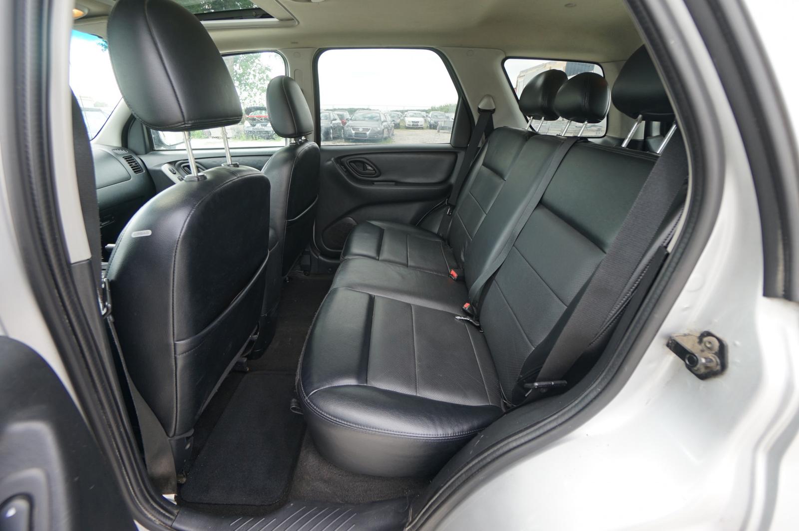 Ford Maverick 2005 — photo 19