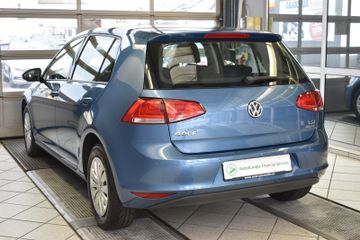Volkswagen Golf - 4