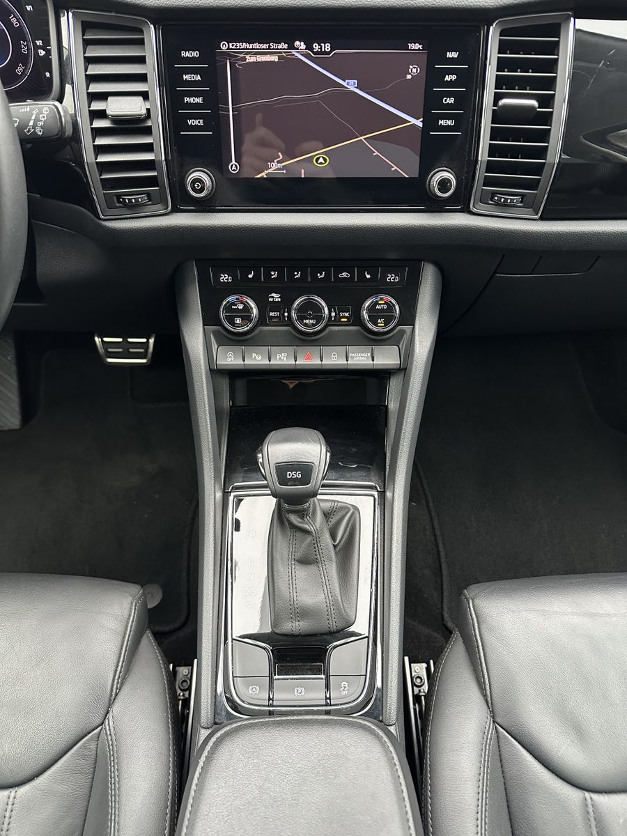 Fahrzeugabbildung SKODA Kodiaq 2.0 TDI DSG L&K NAV+LED+AHK+360°+ACC+19ZO