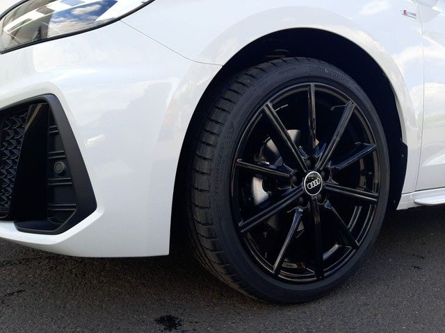 Fahrzeugabbildung Audi A1 Sportback S line 30TFSI S-tronic Navi 18" LED