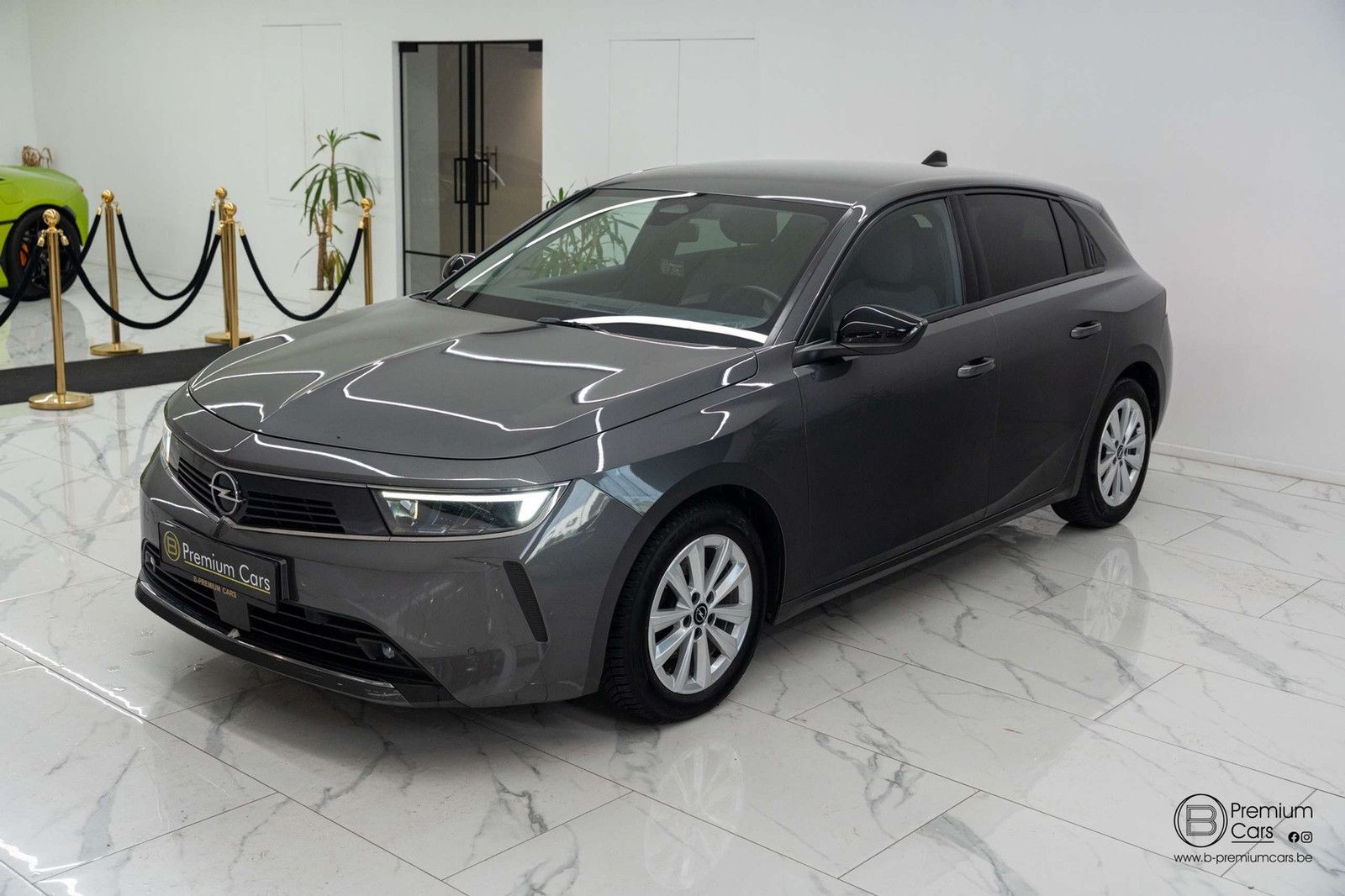 Opel Astra 1.2 Benzine Automaat! Cruise! Camera! Gara imagem 3
