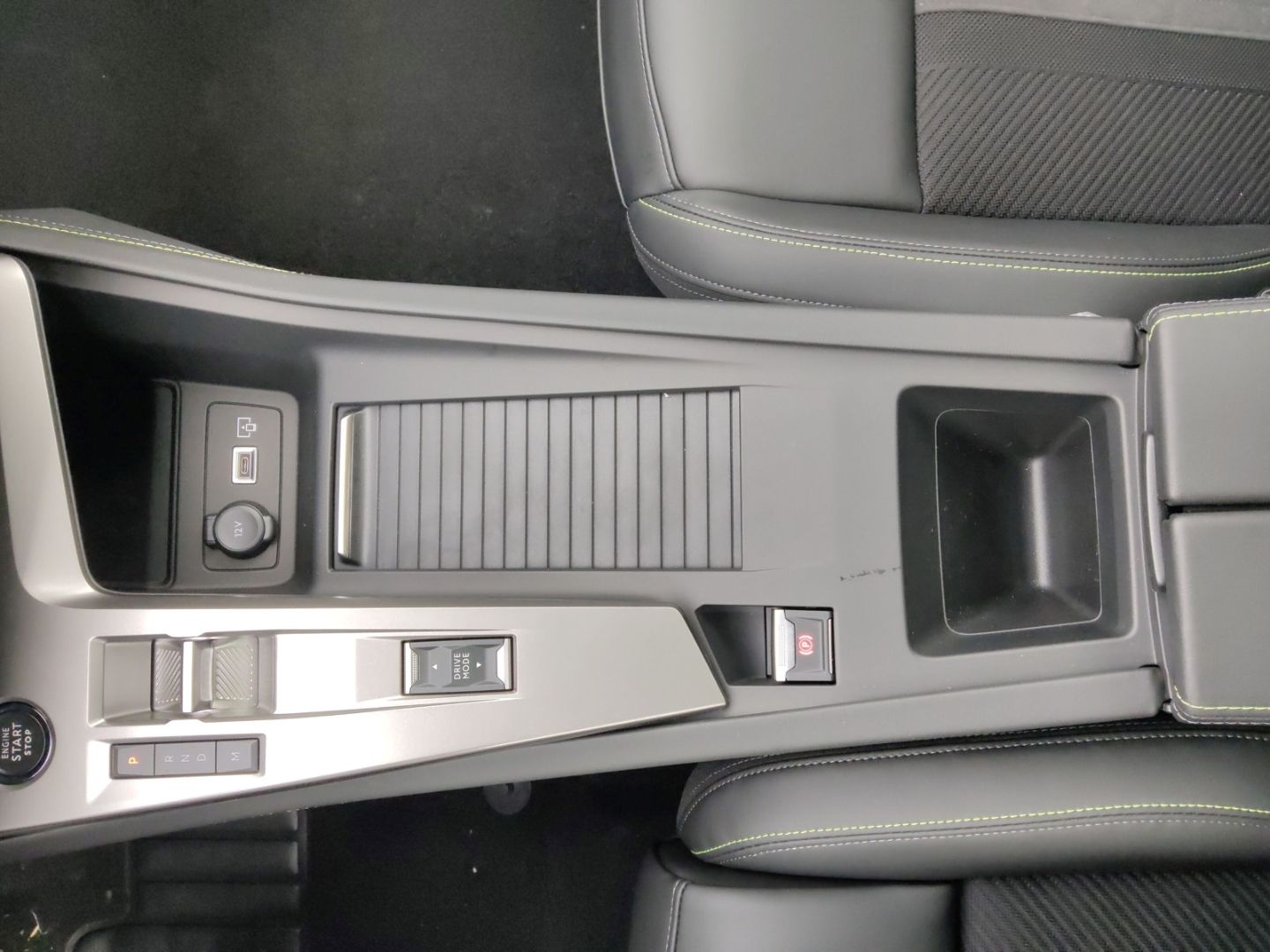 Peugeot 408 - Bild 27