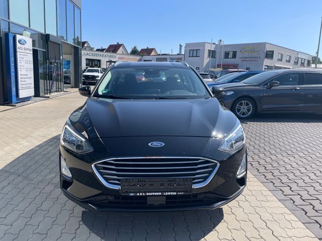 Fahrzeugabbildung Ford Focus C&C AHK, LED, Navi, SHZ, Kamera