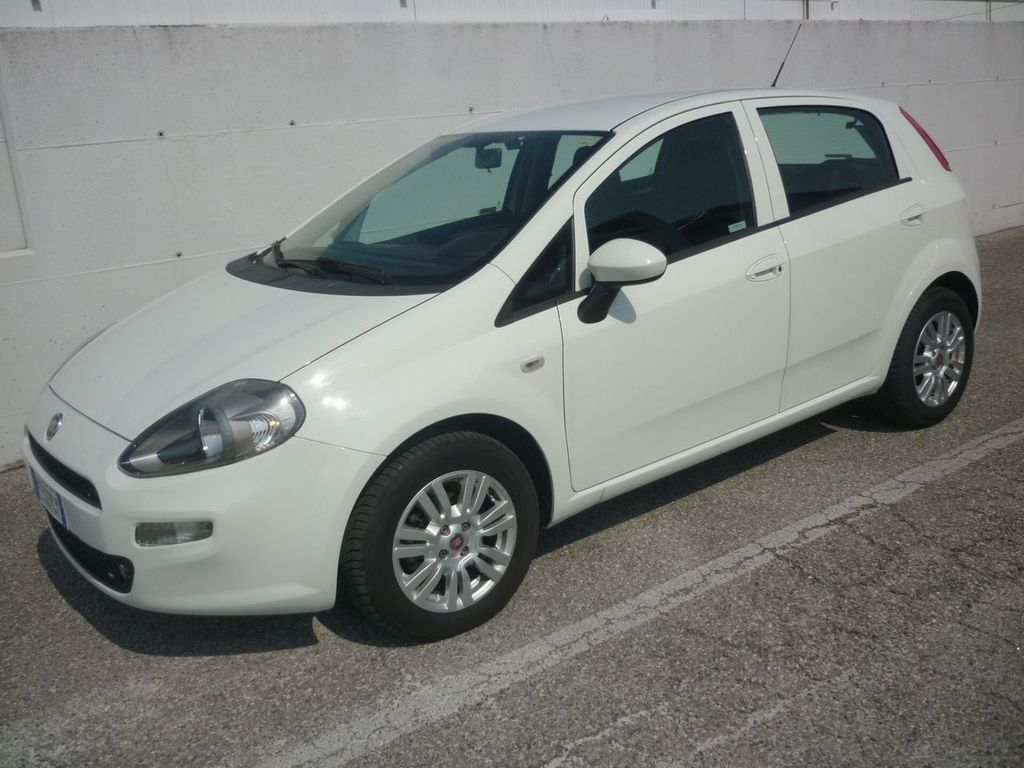 Image of Fiat Punto