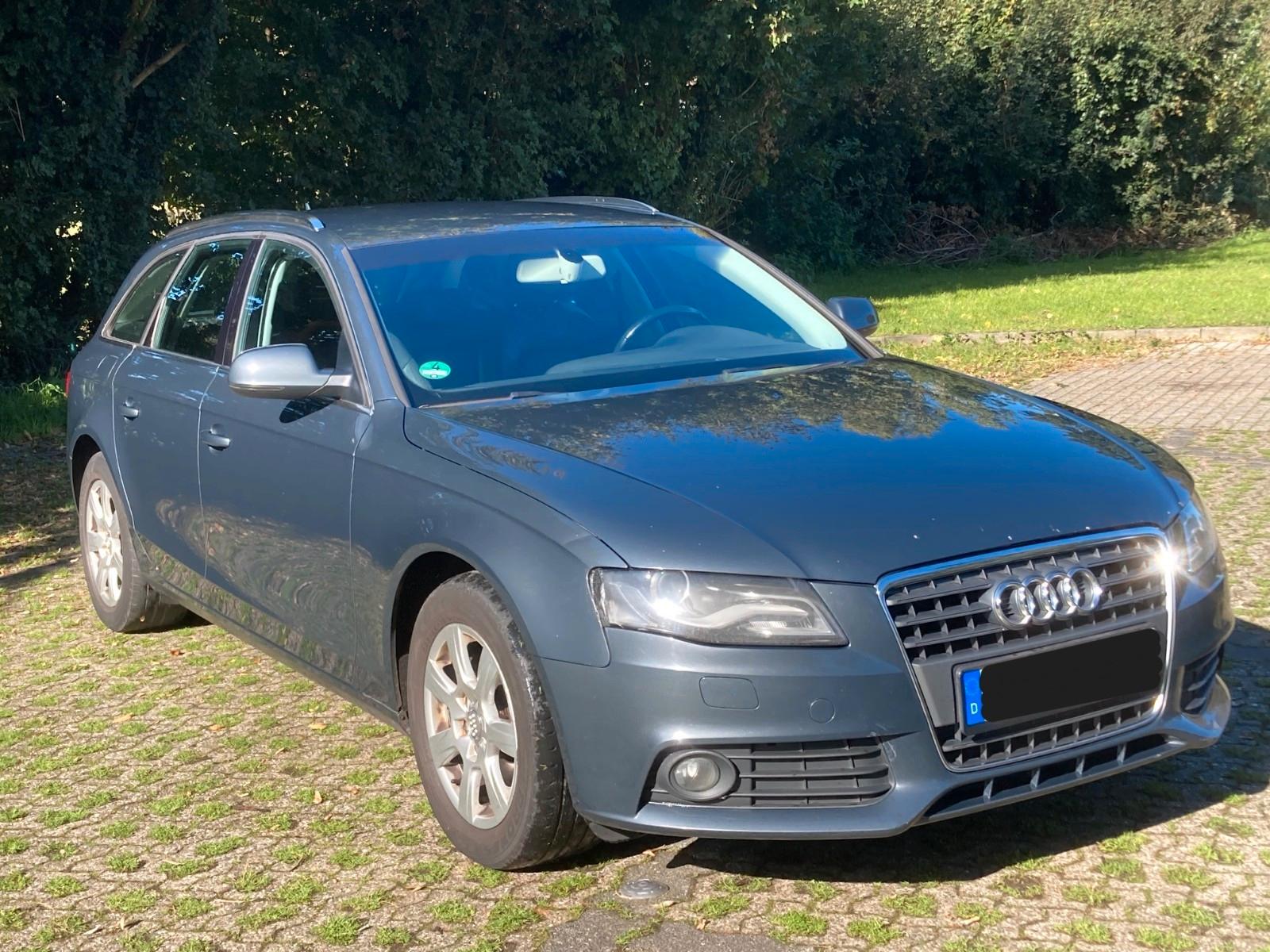 Audi A4 2011 — двигун 1.968 cm³, 143 HP (105kW)