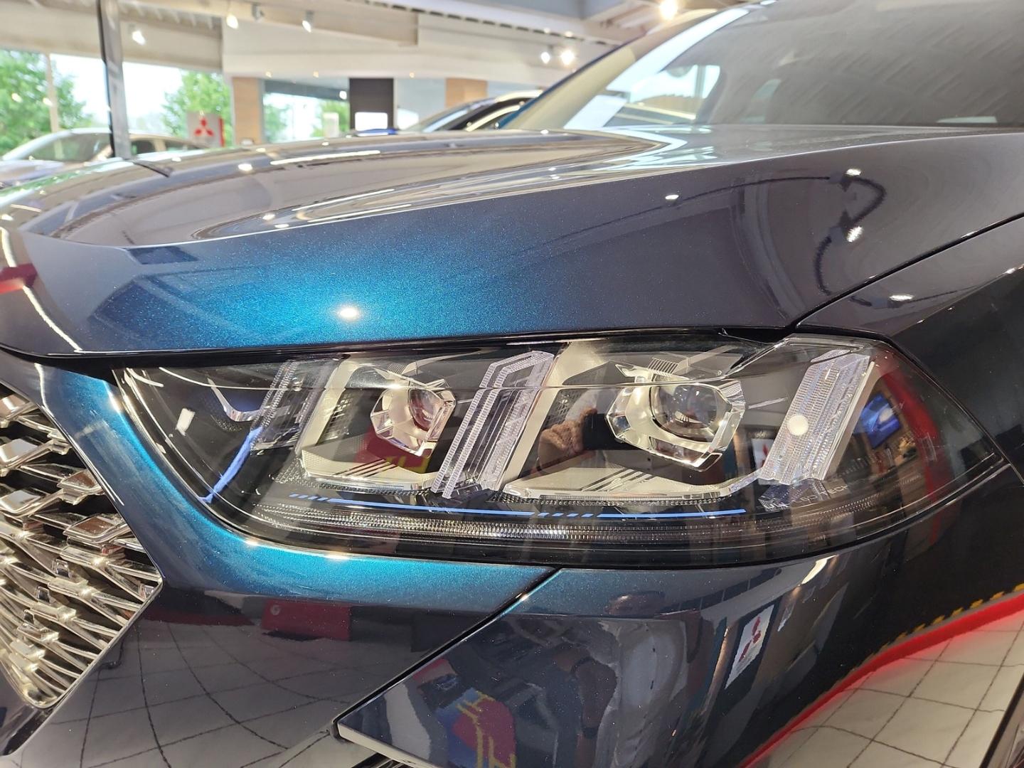 GWM Wey 03 Luxury 4WD AHK Head-Up Sitzklima Infinity