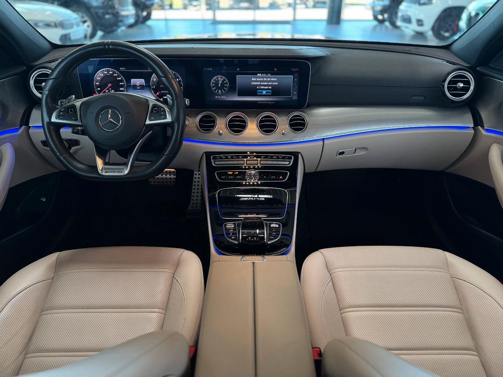Fahrzeugabbildung Mercedes-Benz E 63 AMG T-Modell 4Matic Burmester VOLL
