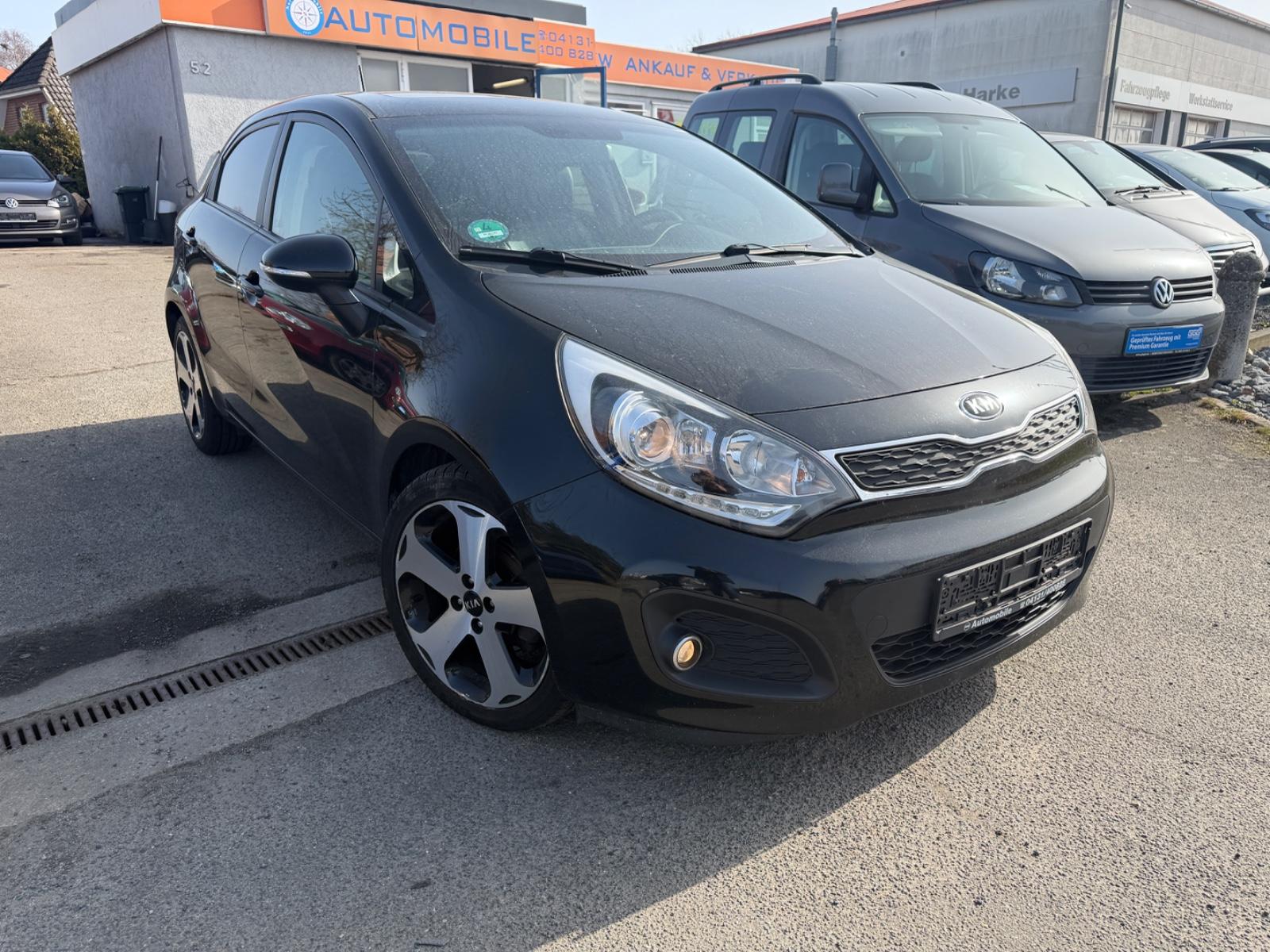 Kia Rio Platinum Edition LEDER NAVI EL SHD