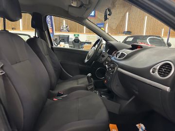 Renault Clio III Edition Dynamique *1. Hand*TÜV 0726*