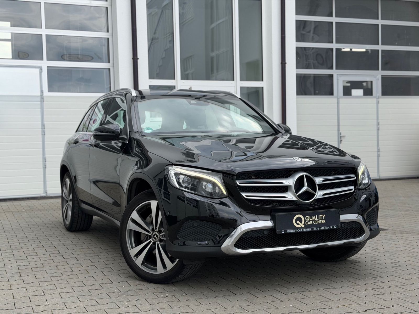 MERCEDES-BENZ GLC 250d 4Matic *AMBIENTE*SPUR*TOTWINKEL*