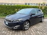 Peugeot 308 1.6 8V e-HDi 112CV Stop&Start roboti - Peugeot 308 mit Halbautomatikschaltung