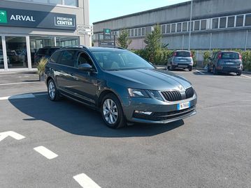 Skoda Octavia - 3