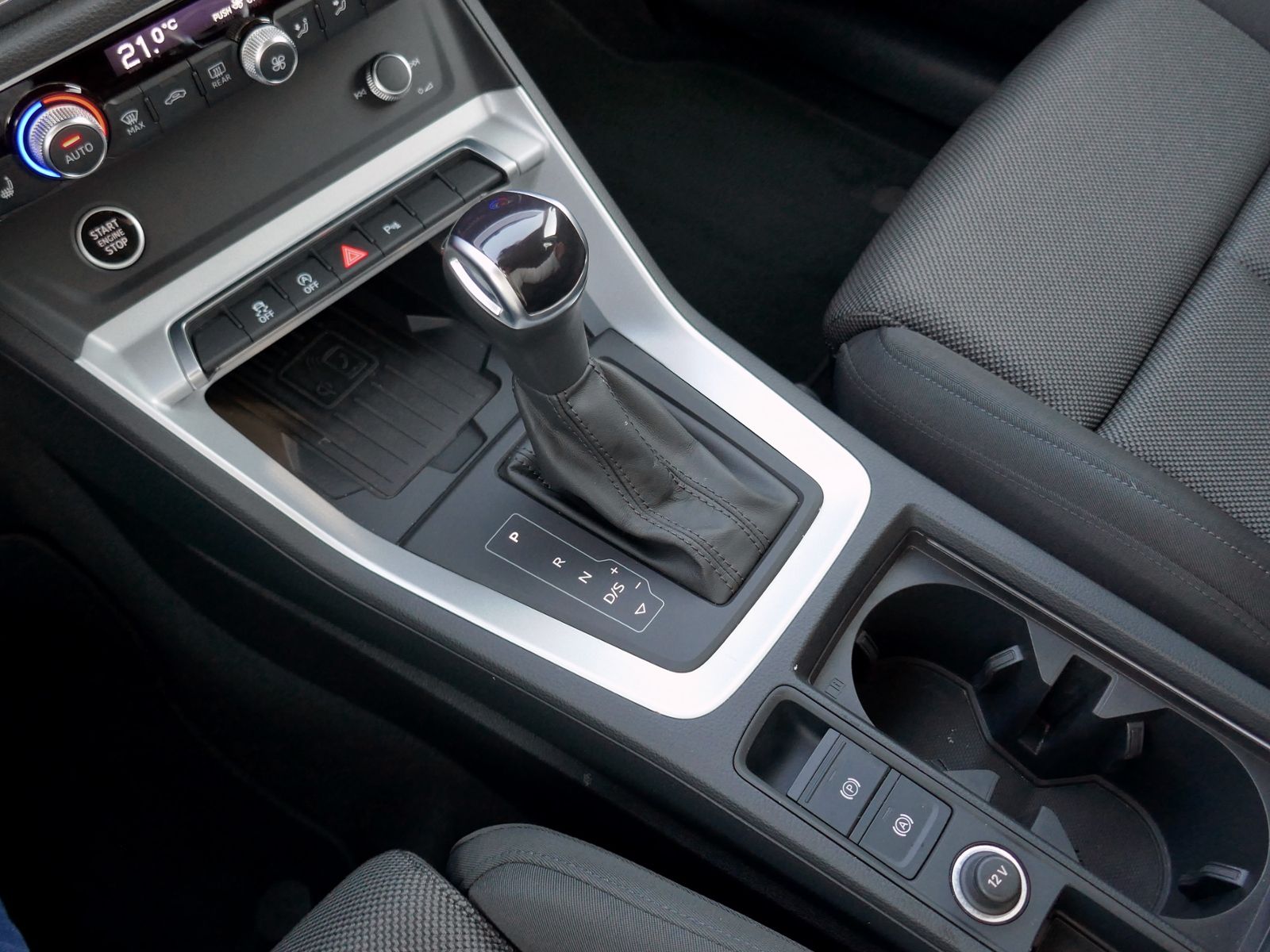 Fahrzeugabbildung Audi Q3 35 Advanced 2.0 TDI S-tronic | LED PDC ACC
