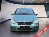 Mercedes-Benz A 150/1. Hand/Einparkhilfe - Mercedes-Benz: Schaltgetriebe