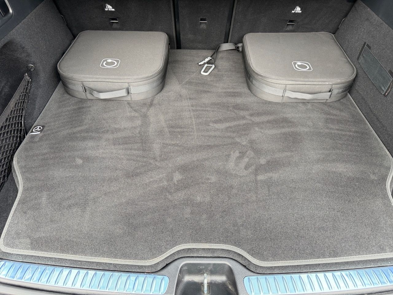 Fahrzeugabbildung Mercedes-Benz GLC 300 de 4M EDITION+AHK+HEADUP+360+MEMOR+DISTR