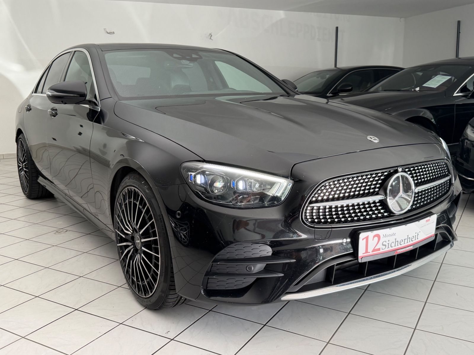 MERCEDES-BENZ Limousine E400d,4Matic,AMG-Line,360*,ACC,Pano