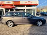 Mazda 6 Kombi 2.0 CD Xenon Webasto - Mazda 6 aus 2007: Kombi