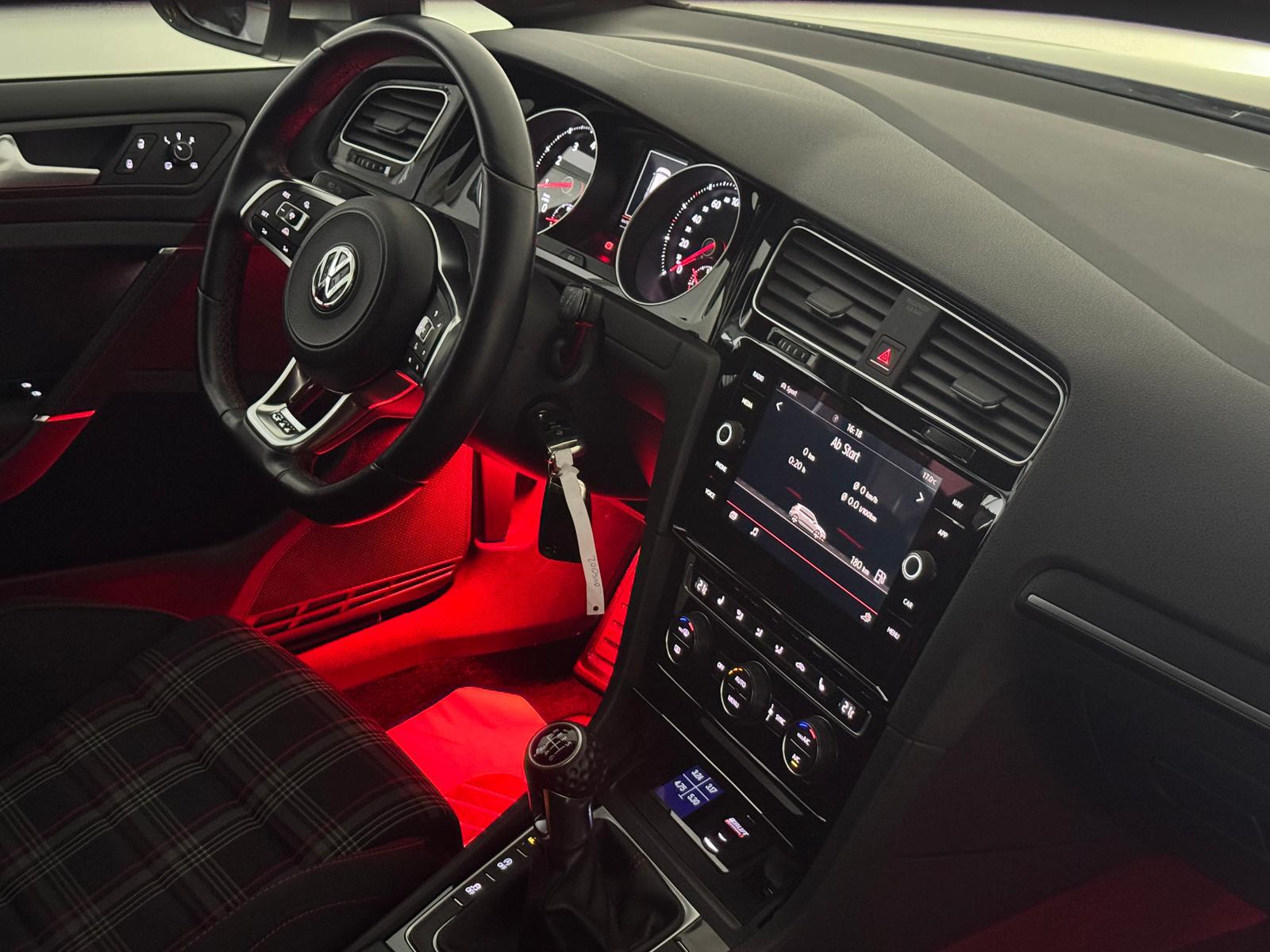 Volkswagen Golf GTI Matrix LED LFW ACC Navi Parkhilfen